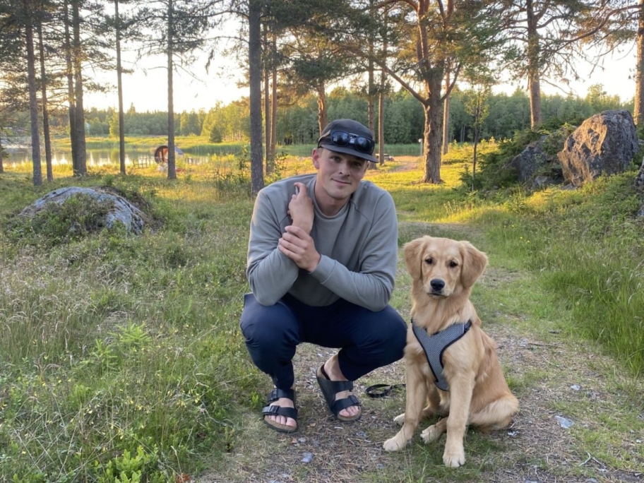 Jarl är volontär på Mind och tar emot samtal i Föräldralinjen. Samtalen har han lärt sig mycket om både andra och sig själv.