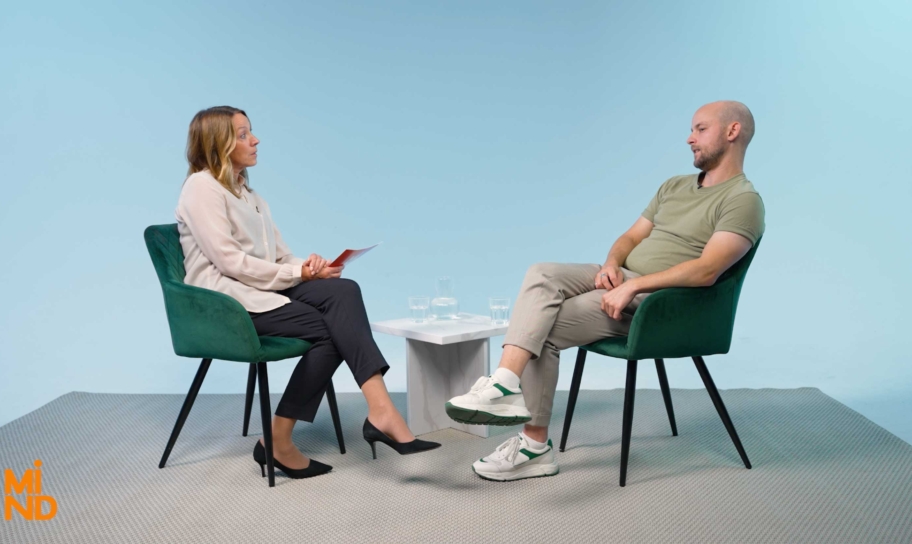 Anna Bennich i samtal med drabbade och anhöriga