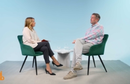 Anna Bennich och anhöriga i samtal